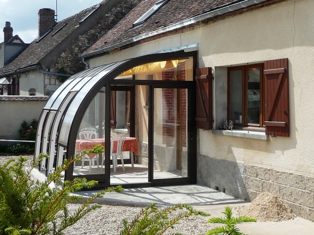 Terrasse 007 HTm braun weiß