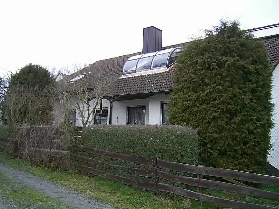DIGITAL CAMERA